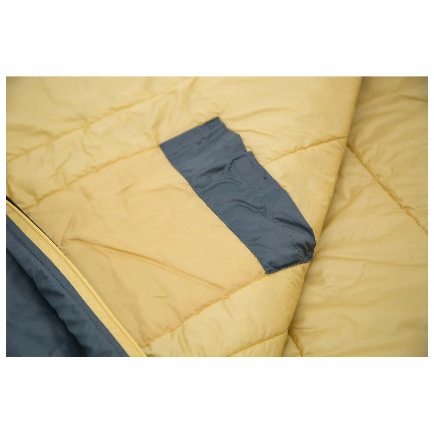 Carinthia G 90 - Synthetic Sleeping Bag - Image 8
