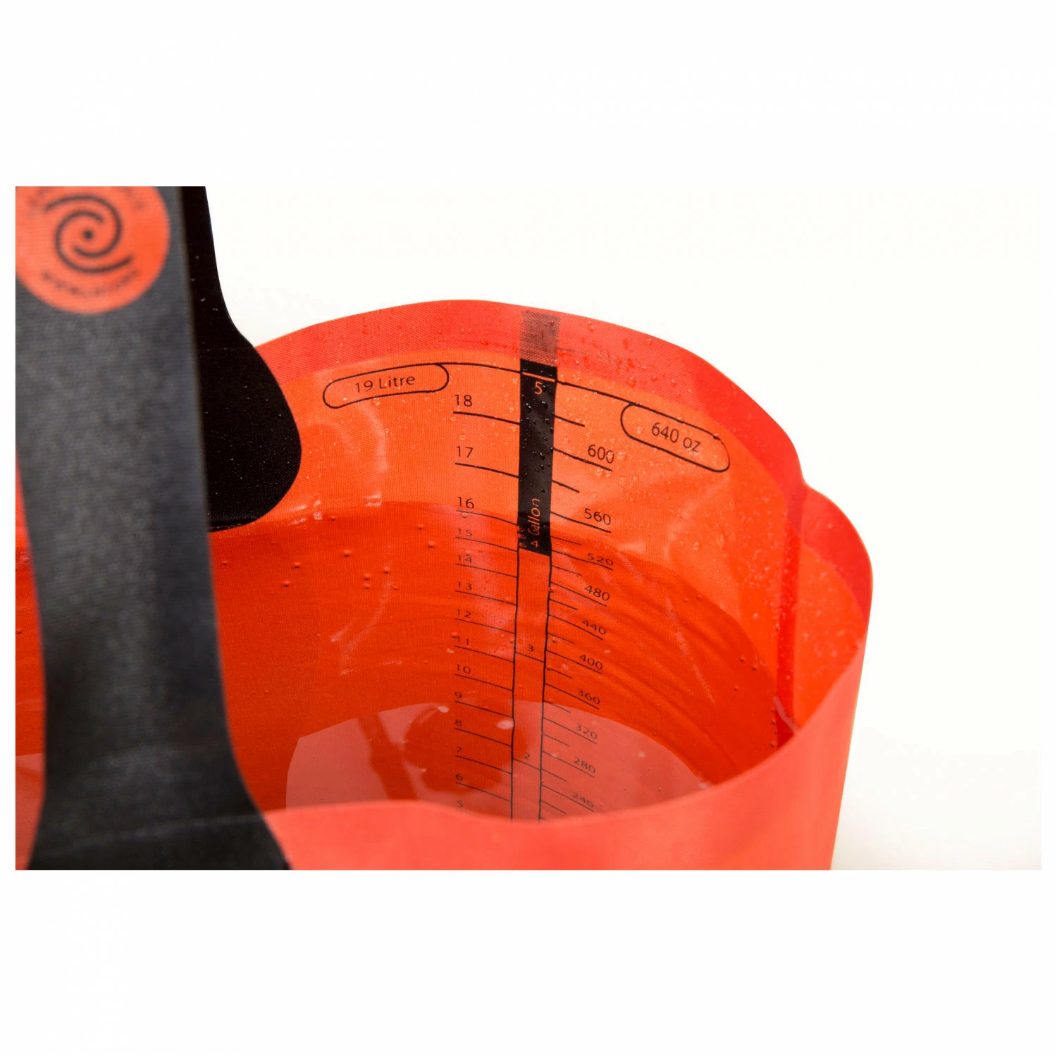 Sea To Summit Folding Bucket - Water Bladder - Image 3