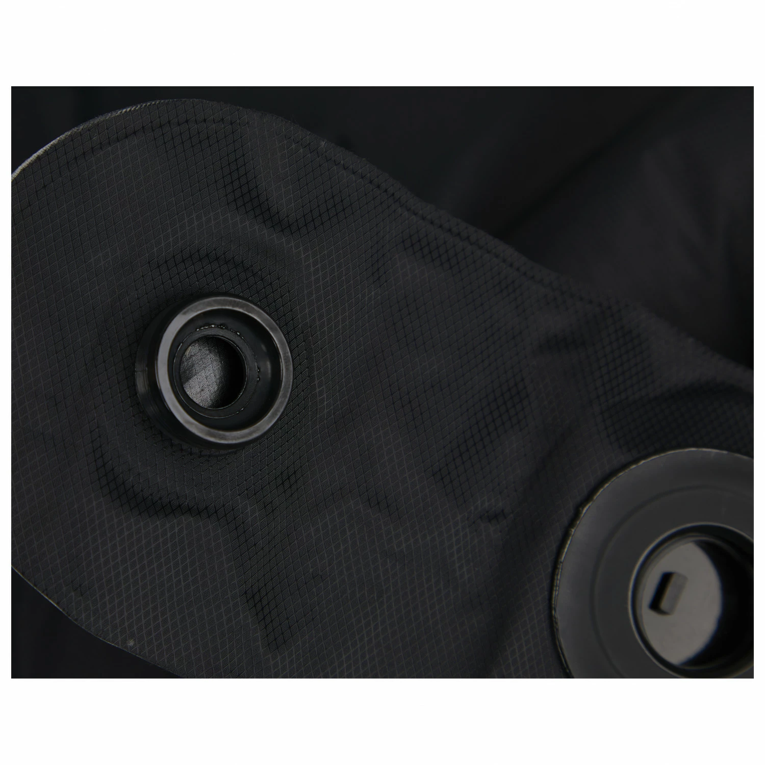 Stoic Pump Bag - Image 6