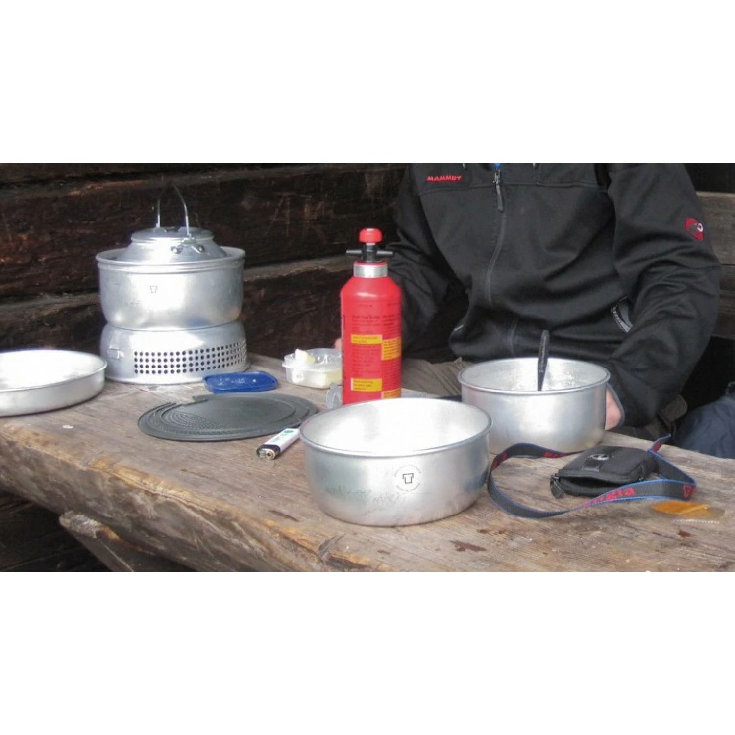 Trangia Liquid Fuel Safety Tank Bottle - Fuel Bottle - Image 3