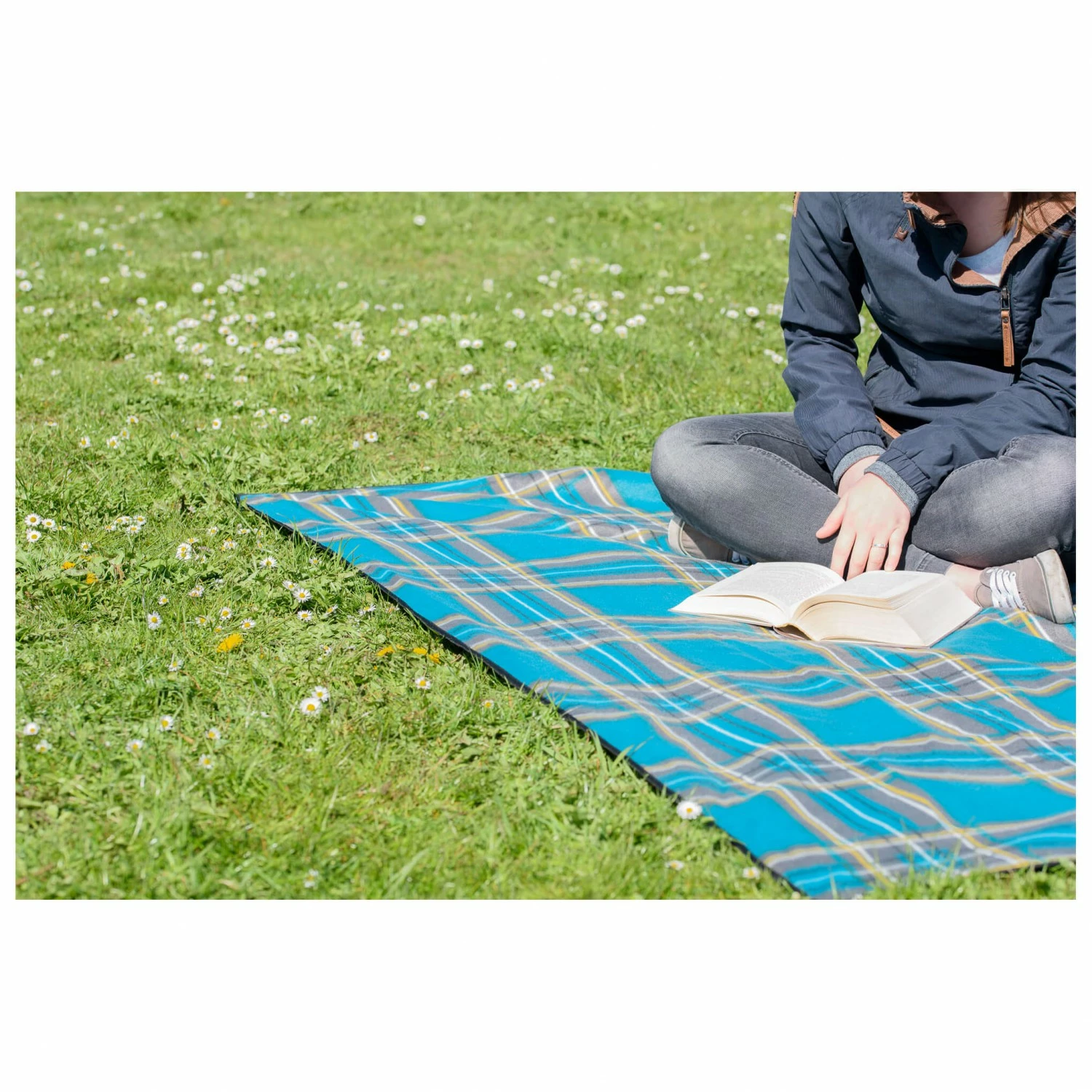 Uquip Scotty - Picnic Blanket - Image 2